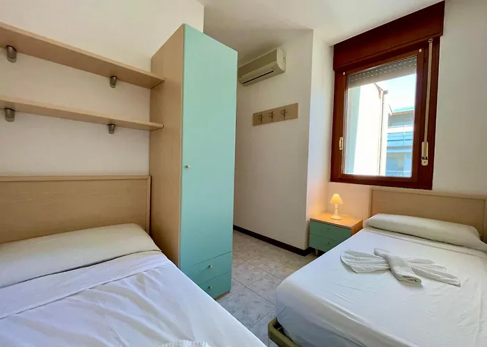 Frontemare 6 Posti Letto + Posto Auto Gratuito Apartman