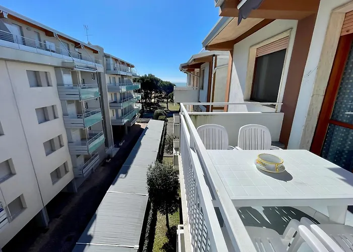 Frontemare 6 Posti Letto + Posto Auto Gratuito *