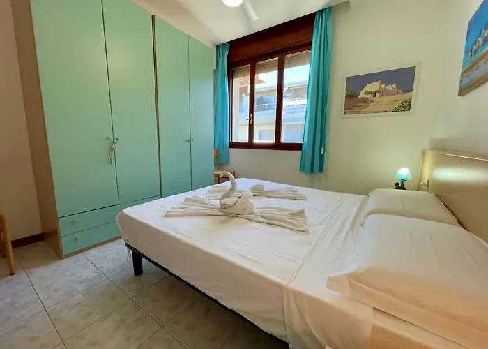 Frontemare 6 Posti Letto + Posto Auto Gratuito Apartment Bibione