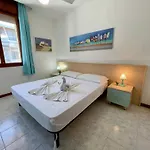 Frontemare 6 Posti Letto + Posto Auto Gratuito