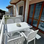 Frontemare 6 Posti Letto + Posto Auto Gratuito Бібіоне