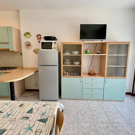 Frontemare 6 Posti Letto + Posto Auto Gratuito Apartamento *