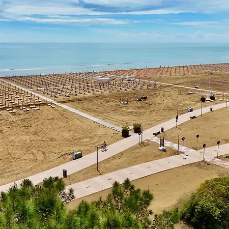 Apartment Frontemare 6 Posti Letto + Posto Auto Gratuito *