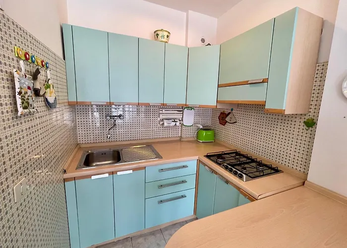 Frontemare 6 Posti Letto + Posto Auto Gratuito