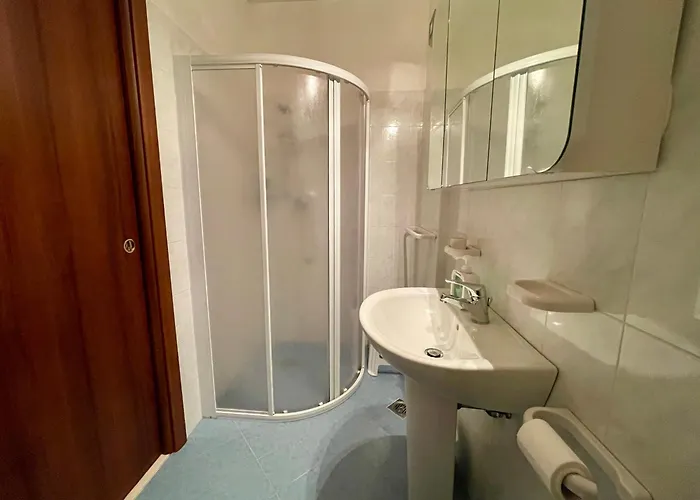 Frontemare 6 Posti Letto + Posto Auto Gratuito *